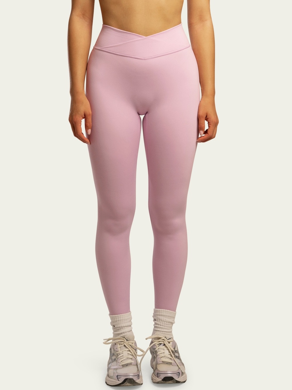 437 The V Leggings in Parfait